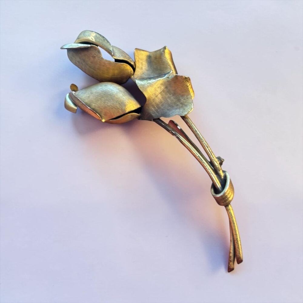 Vintage Sculptural Tulip Brooch Gold Tone Modernist Flower Statement Pin